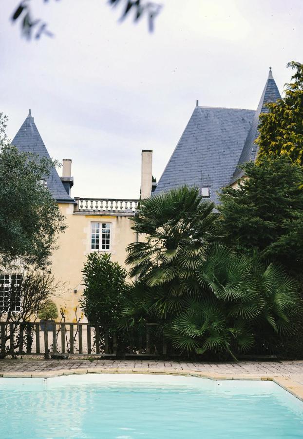 Chateau De La Vallade Saint-Porchaire Exterior foto